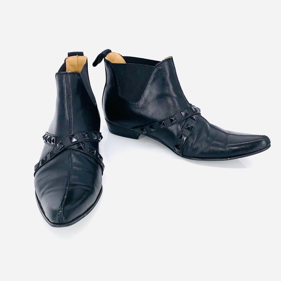 T.U.K Other - T.U.K. Black Leather Studded Pointed Creeper Boots